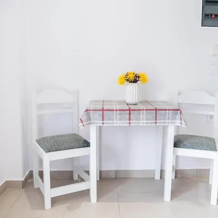 Appartement Olympia Superior At Lambi *